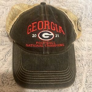 University of Georgia UGA Bulldogs 2021 Champions - Vintage Look - Never Worn